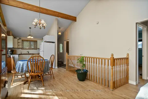 122 Bayview Drive, ON K7R 3K8