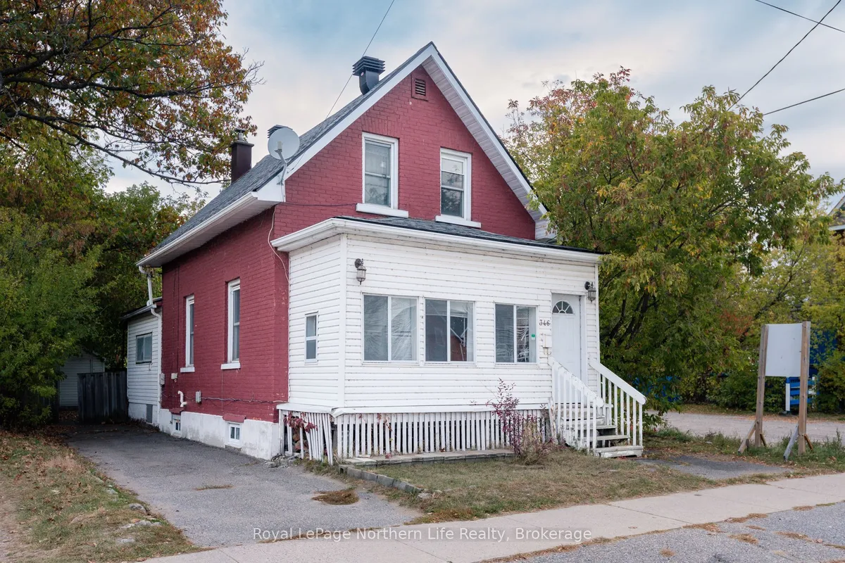 346 John Street, ON P1B 2M5