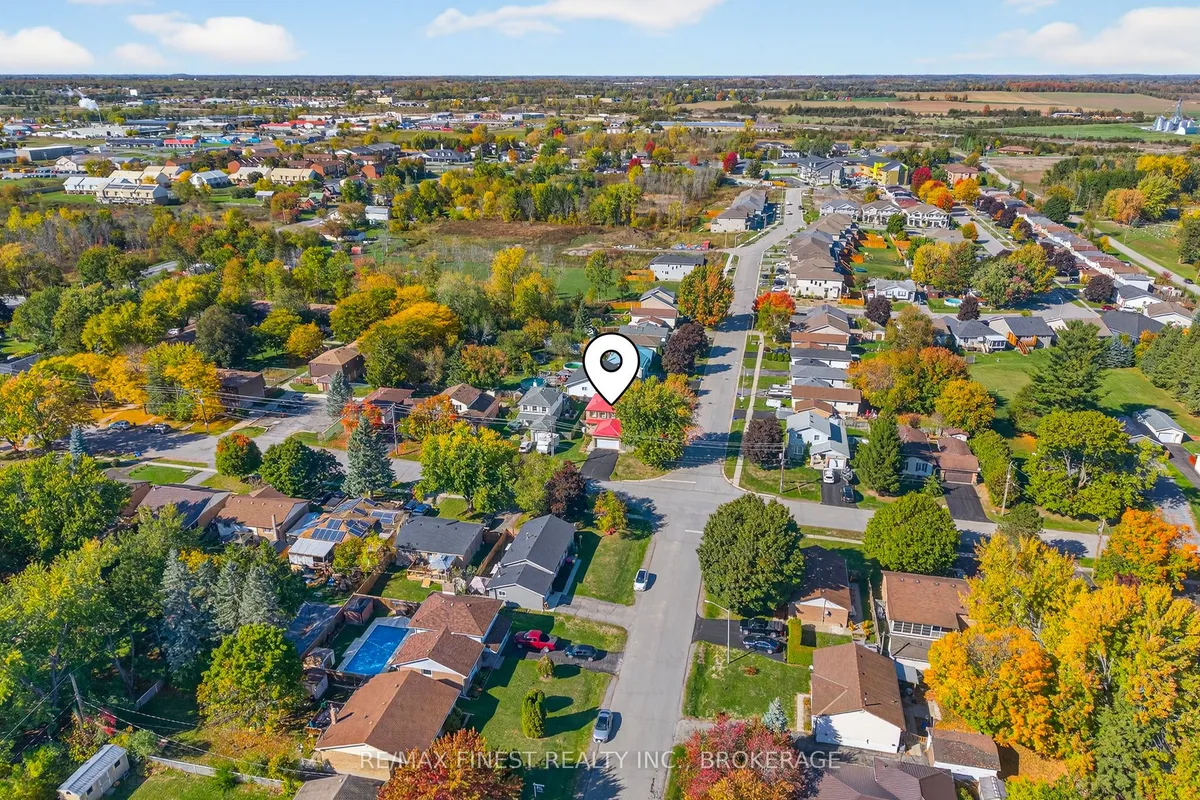 231 Church Street, ON K7R 1C5