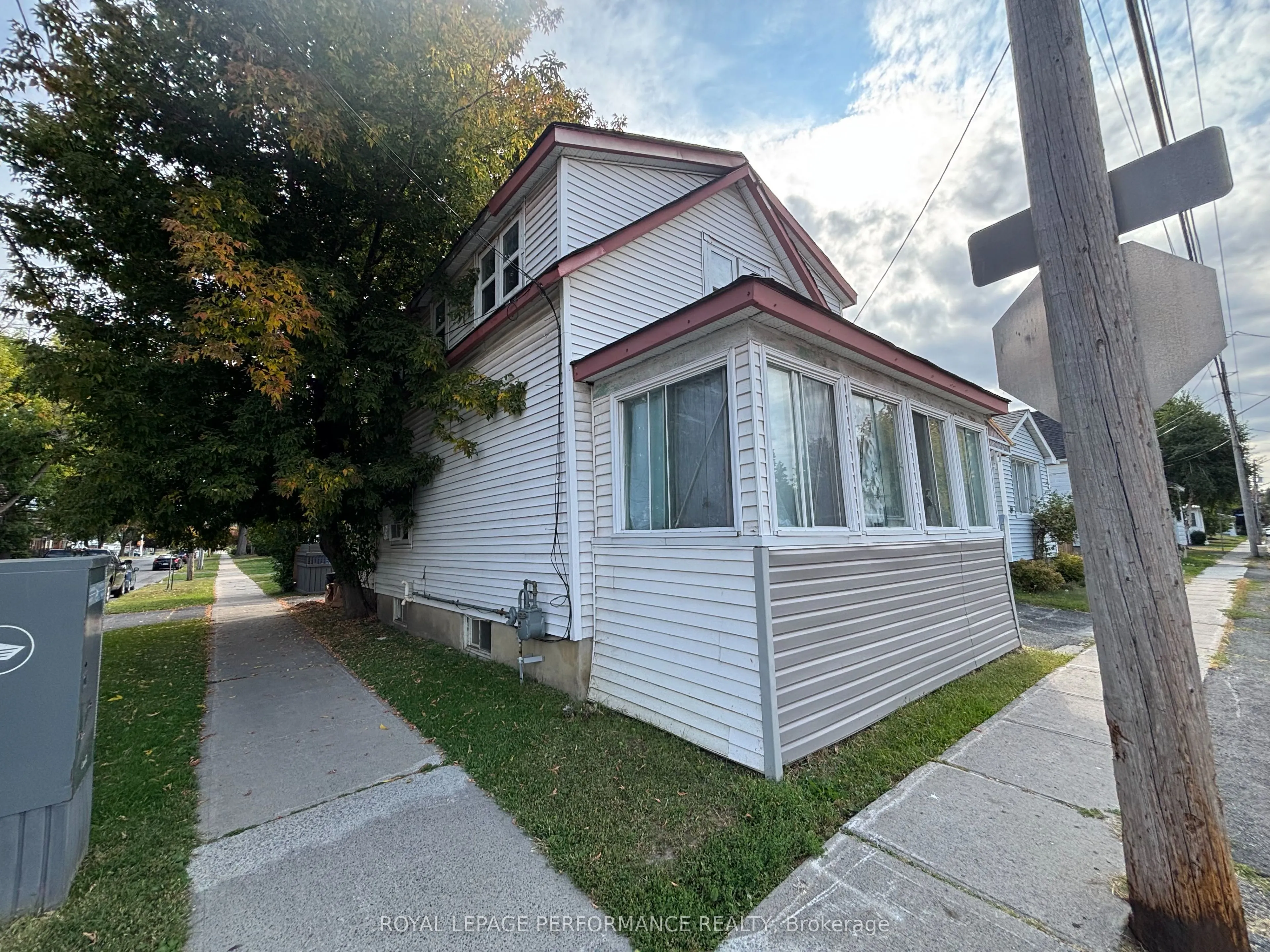 345 Gloucester St N Street, ON K6H 3X1