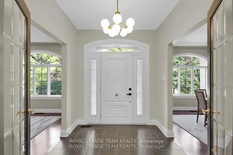 6196 Elkwood Drive, ON K4P 1M9