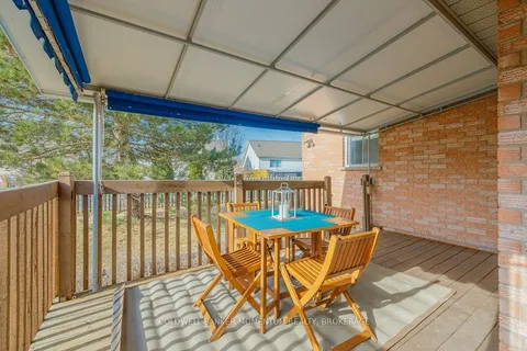 43 Silvercrest Court, ON L2V 5B4