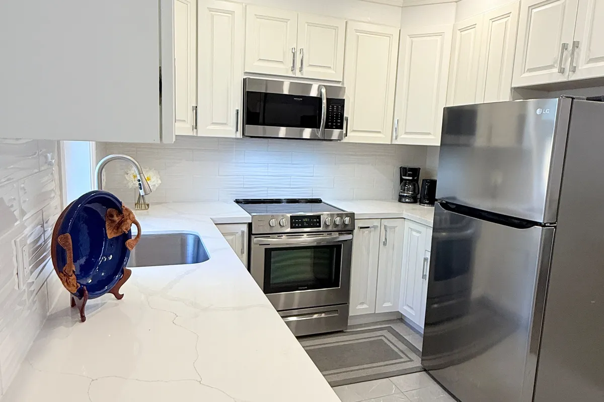 4577 Victoria Avenue, ON L2E 4B5