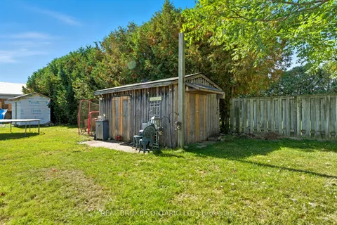 100 LA SALETTE Road, ON N0E 1H0