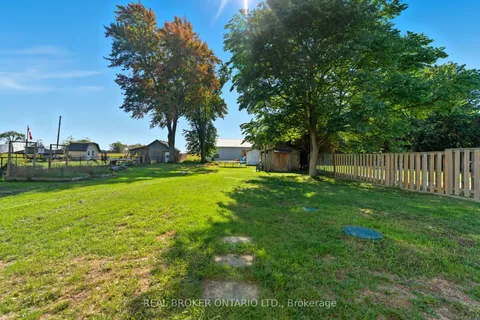 100 LA SALETTE Road, ON N0E 1H0