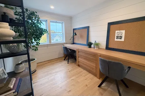 81 Cedar Bush Drive, ON N0H 2L0