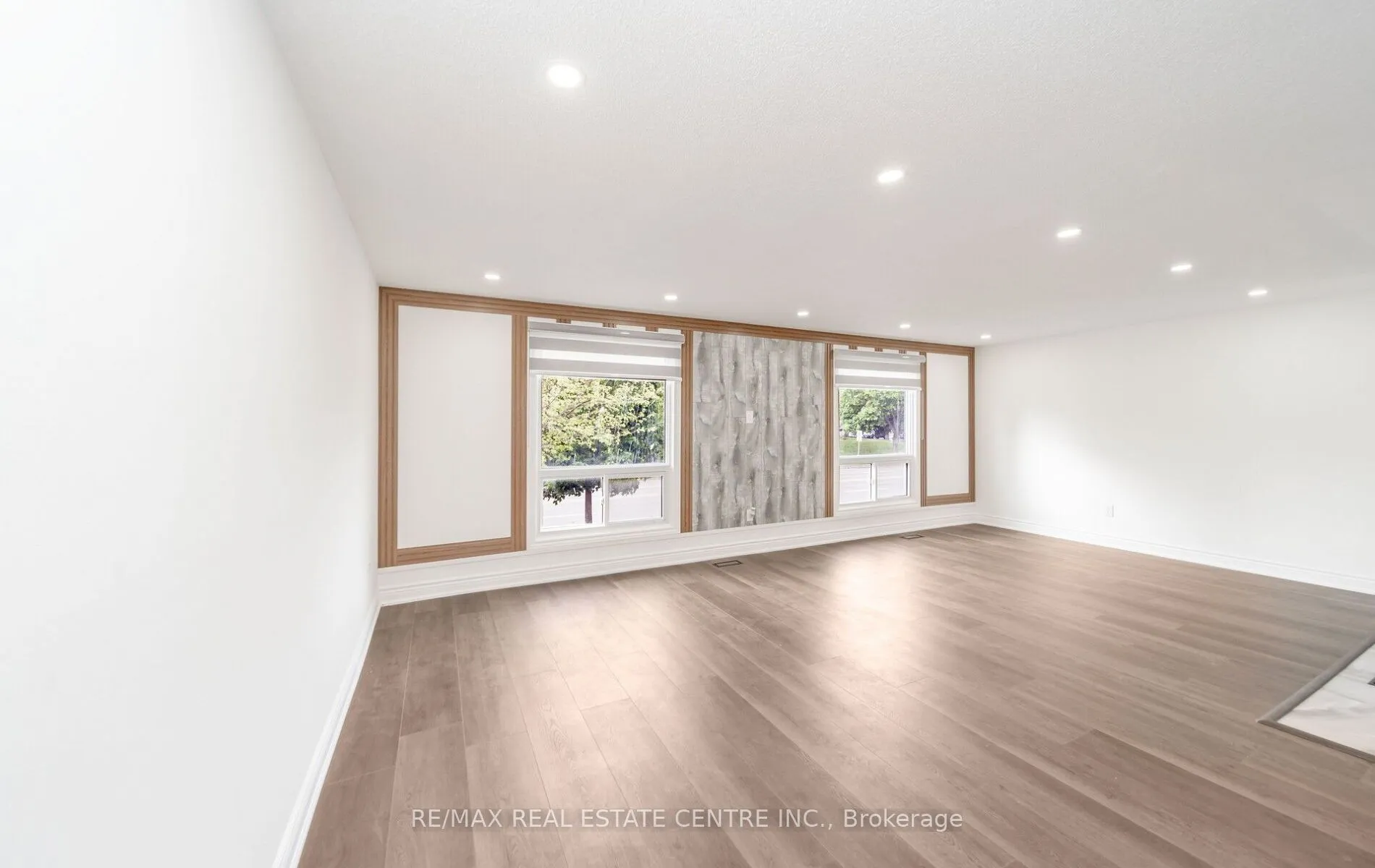 211 Dunsdon Street, ON N3R 7H7