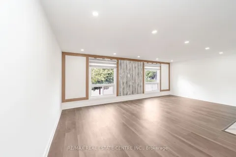 211 Dunsdon Street, ON N3R 7H7