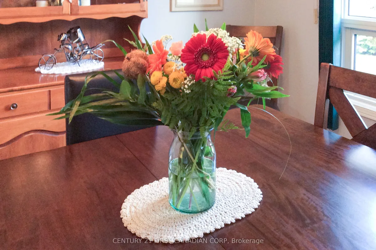 106 Angelo Drive, ON N0L 2P0