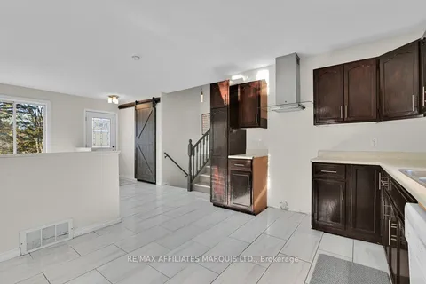 21450 Concession 10 Road, ON K0C 1A0