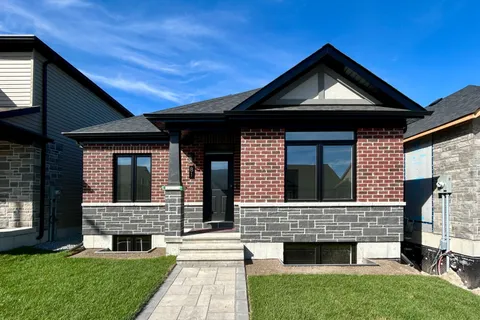 81 Athabaska Drive, ON K8N 0T1