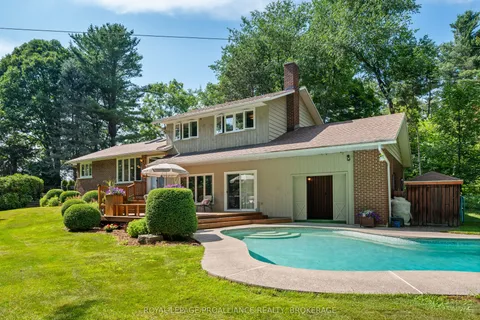 120 Cross Cemetery Road, ON K0E 1L0