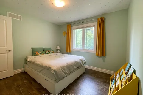 107 Aspen Drive, ON K8V 0E2