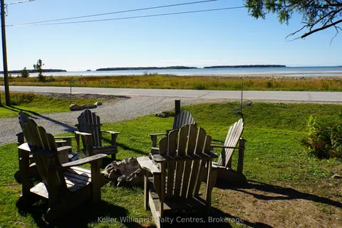 315 SHORELINE Avenue, ON N0H 2T0