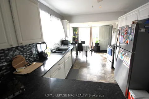 55 Sullivan Avenue, ON L2V 2Y7