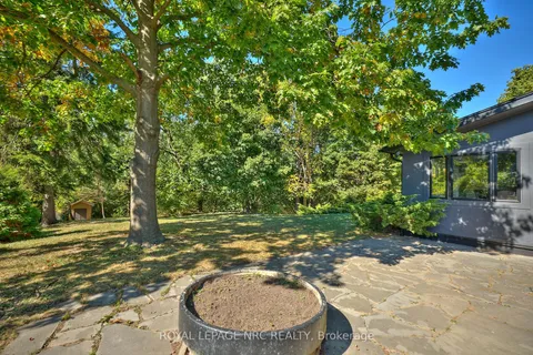 7 Woodmount Drive, ON L2T 2X8