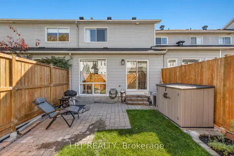 16 Calaveras Avenue, ON K2J 4Z8