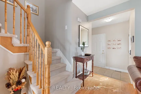 16 Calaveras Avenue, ON K2J 4Z8