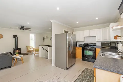 1006 YOUNGS Road, ON P0B 1J0