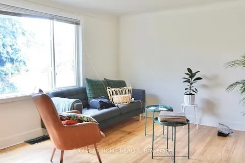 298 Churchill Avenue, ON K1Z 5B6