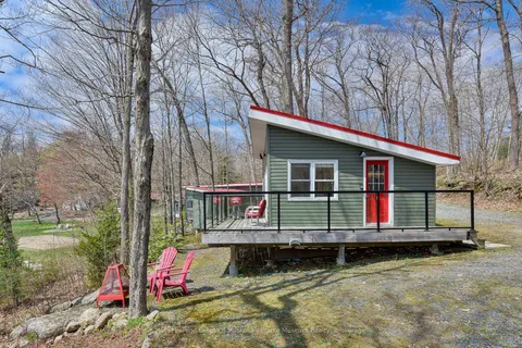 7 Silver Point Road, ON P2A 2W8