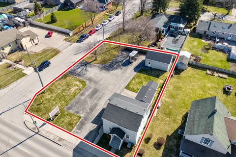 264 Huron Road, ON N7A 2Z9