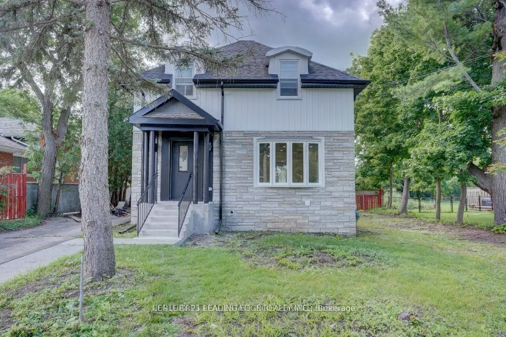18 Ritchie Avenue, ON K8P 3V9