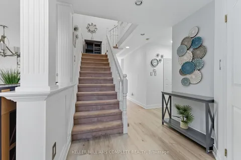 66 Suffolk Street, ON L9K 1M9