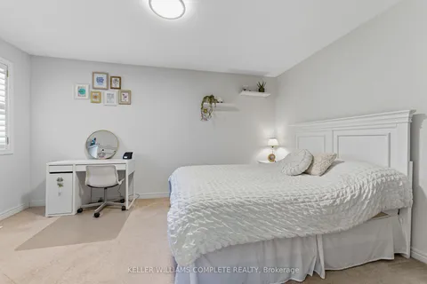 66 Suffolk Street, ON L9K 1M9