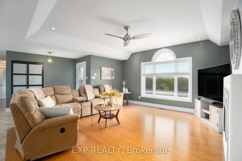 2003 Farisita Drive, ON K0A 3H0