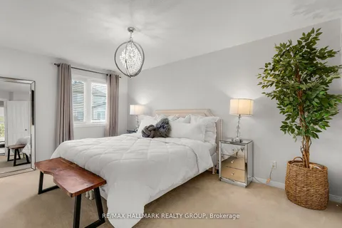 31 Saddlesmith Circle, ON K2M 2Y8