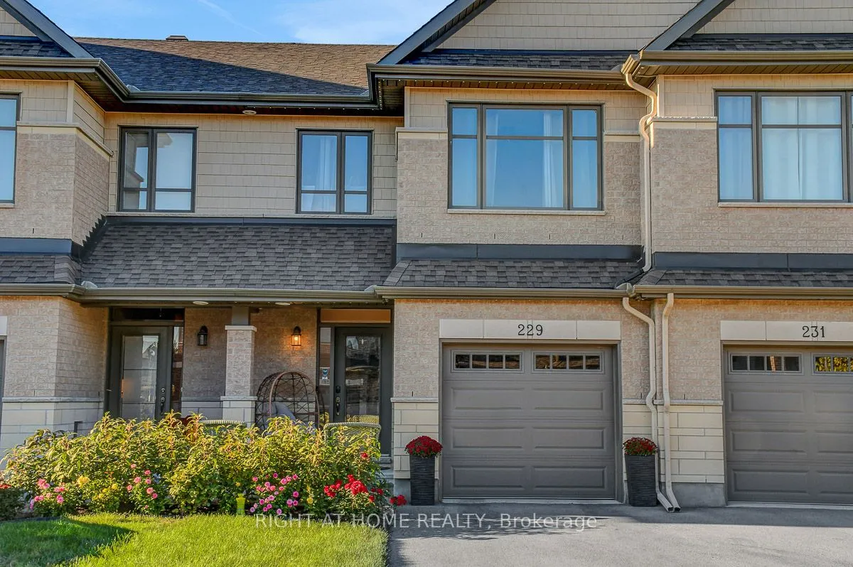229 Purchase Crescent, ON K2S 2L7