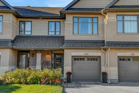 229 Purchase Crescent, ON K2S 2L7