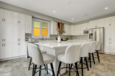 879 Percival Crescent, ON K4M 0G3