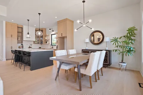 9 OAKLEY Drive, ON L0S 1J0