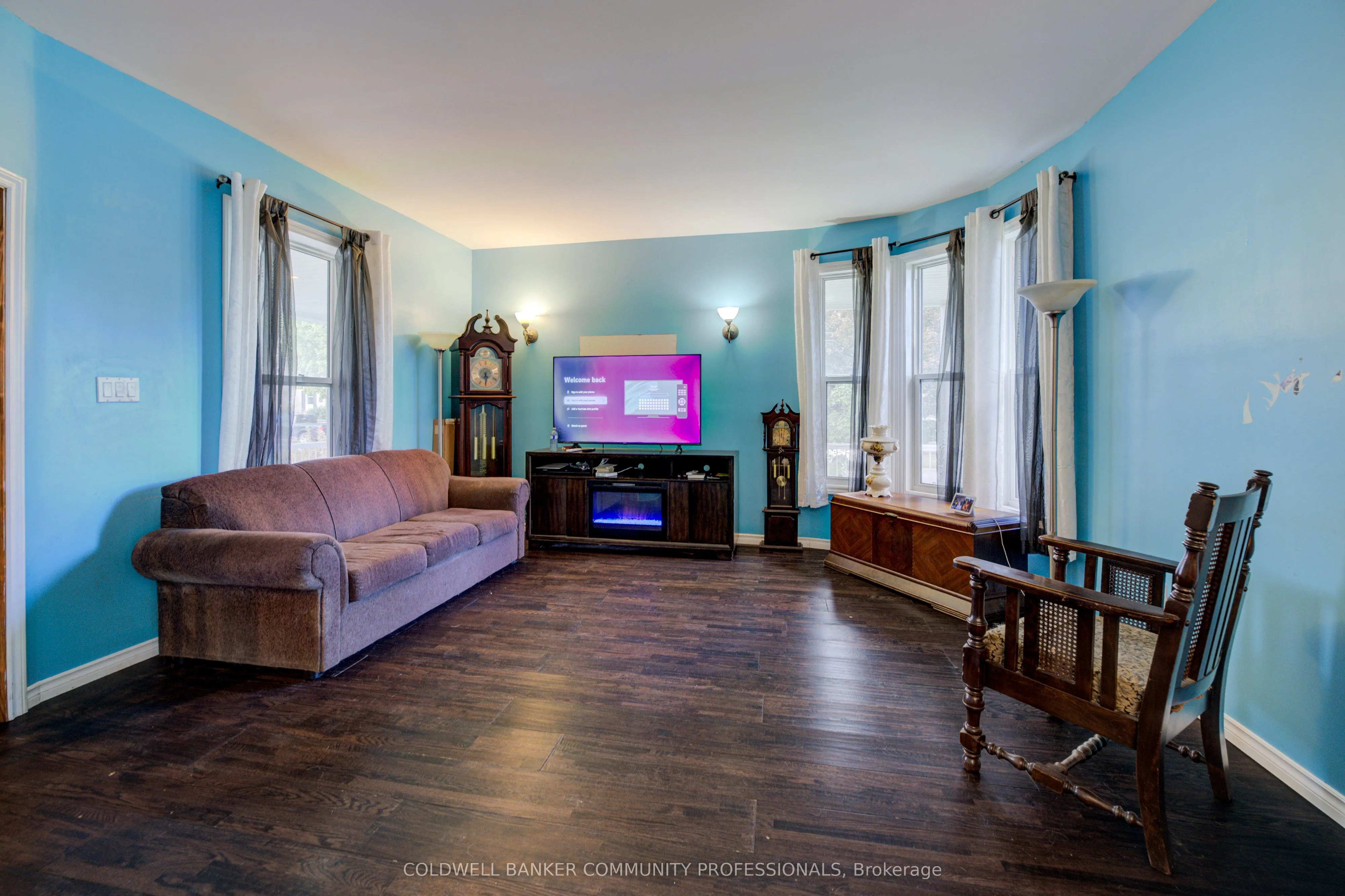 7 Robinson Street, ON L3M 3C5