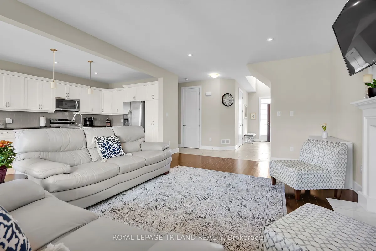 521 Sophia Crescent, ON N6H 5L4