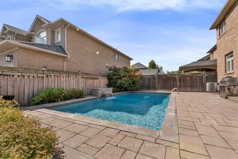 236 MOTHER'S Street, ON L9B 0E1