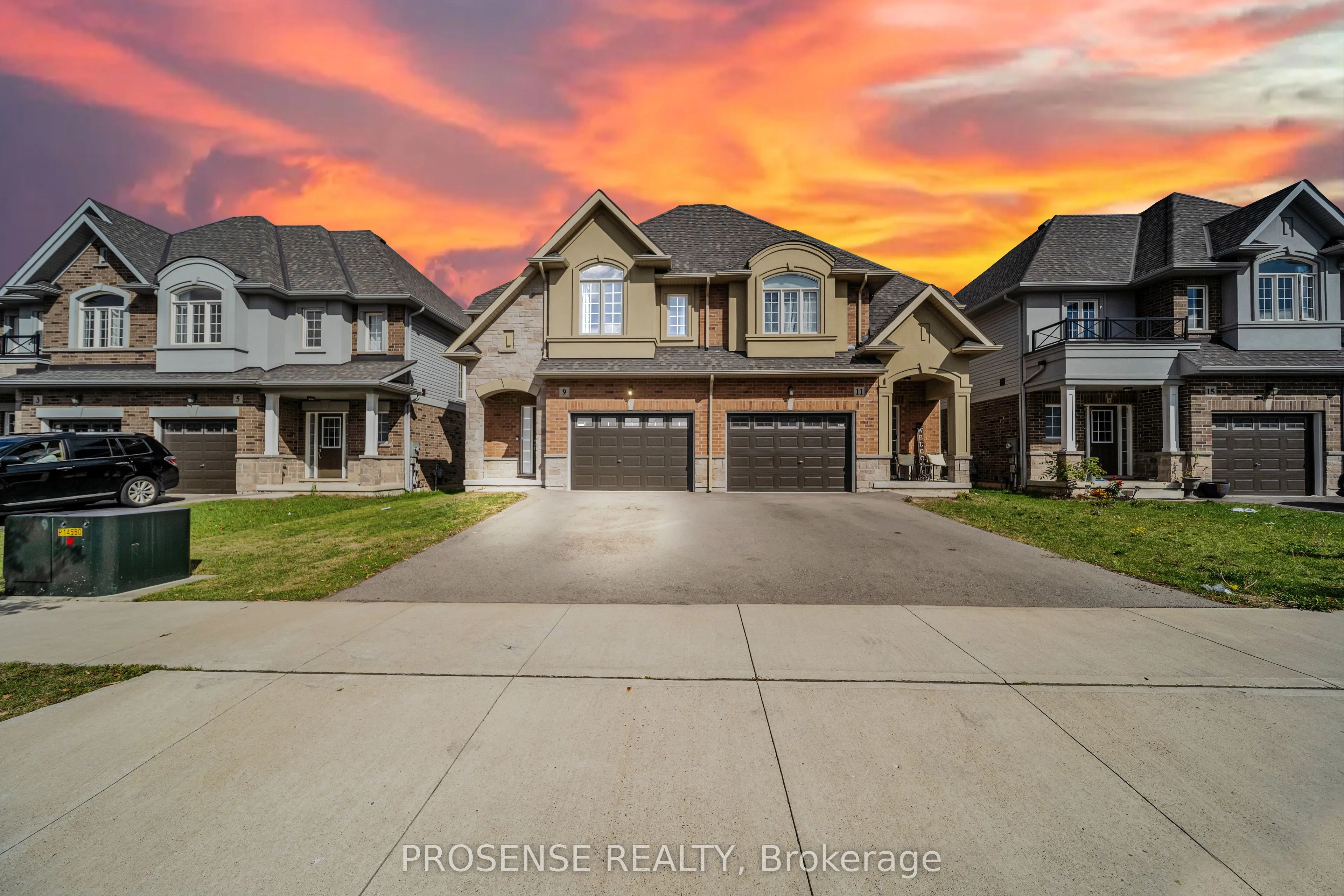 9 Starling Drive, ON L9A 2P5