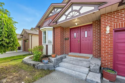 523 Laurie Avenue, ON K9L 1X8