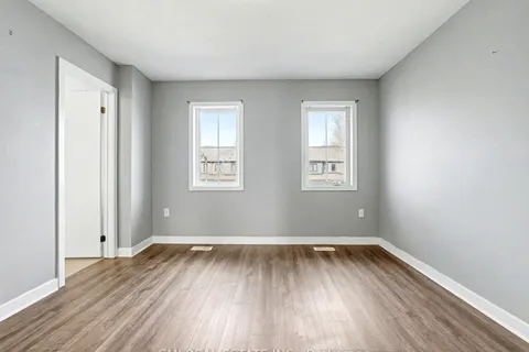 62 Sherway Street, ON L8J 0J3