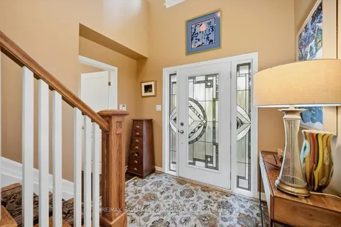 2380 Virginia Drive, ON K1H 6S2