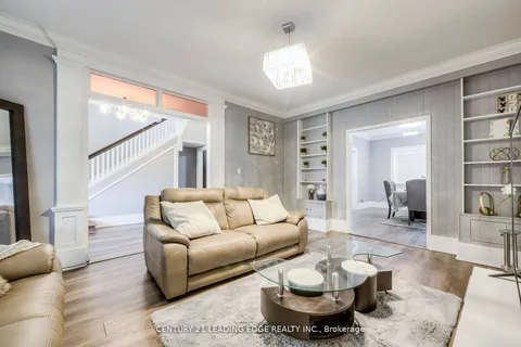 214 Aylmer Street, ON K9J 3K4