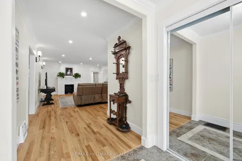 26 McCready Street, ON K6V 5N3