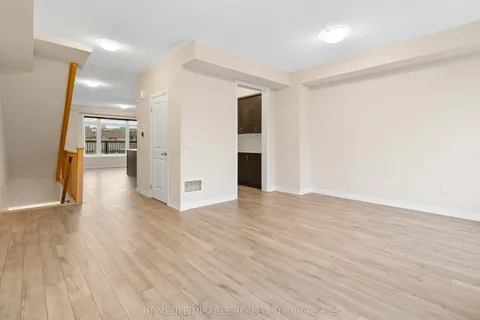 585 Colborne Street, ON N3S 0K4