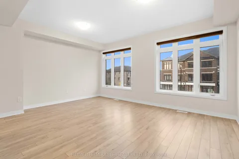 585 Colborne Street, ON N3S 0K4