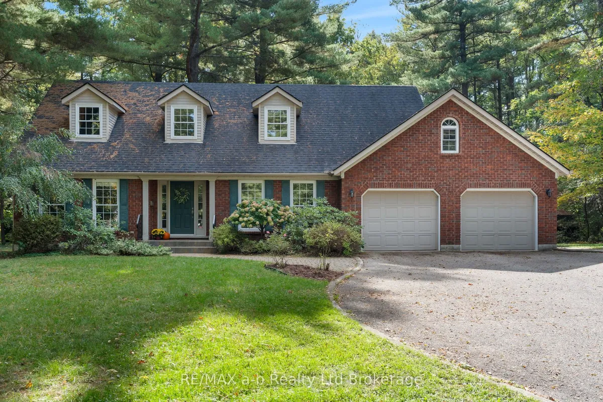 27 Norfolk Street, ON N0J 1R0