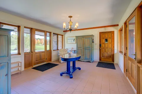 314 Baseline Road, ON K7G 2V6