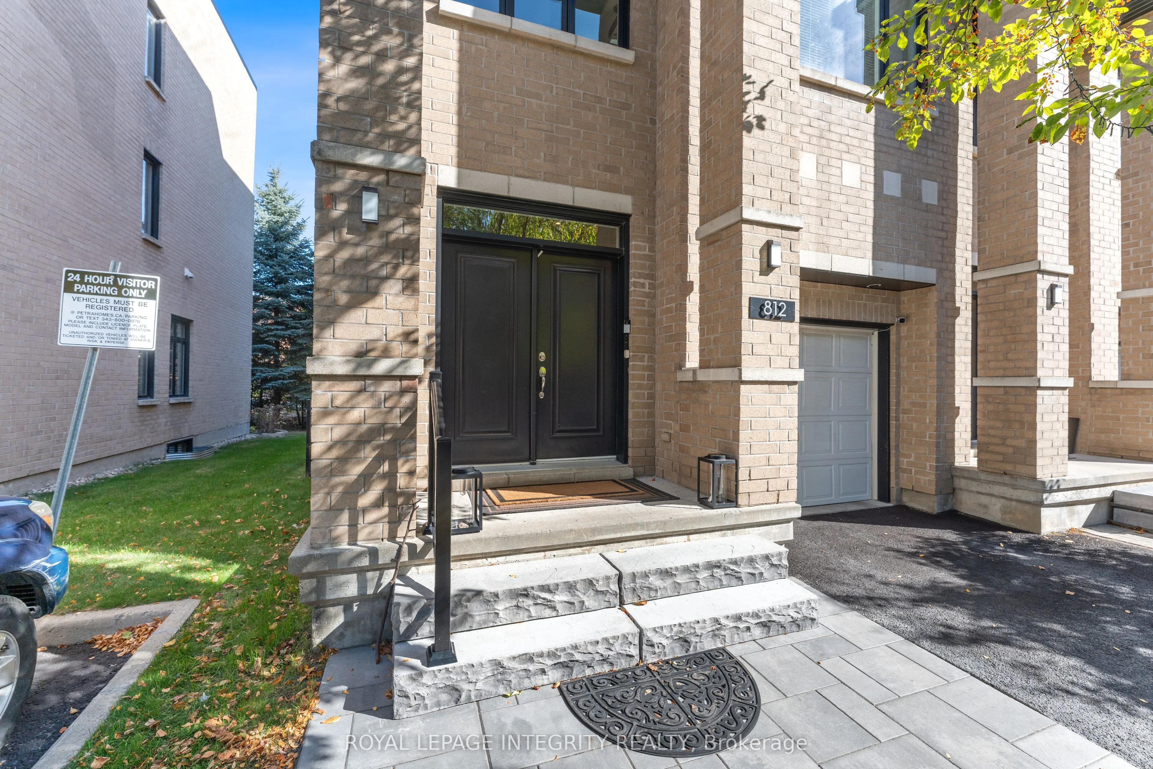812 Petra Private, ON K2T 0G3