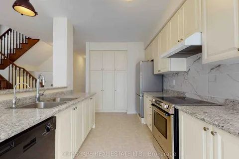 17 Beatty Avenue, ON L3B 5N5